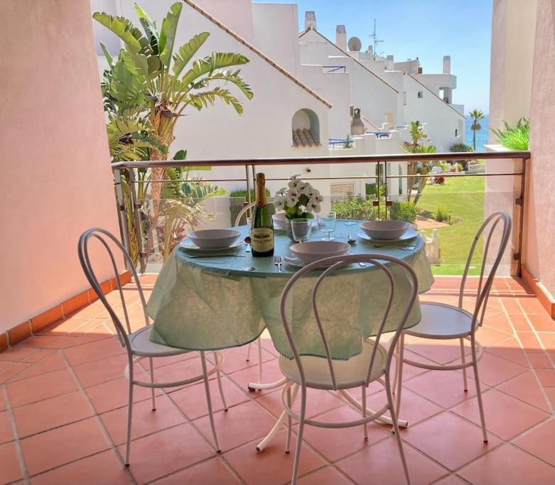 Bahia de CasaresSea Breeze Retreat - Golf Getawayアパートメント エクステリア 写真